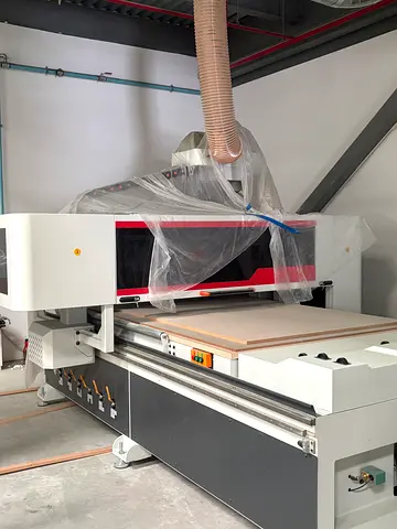 CNC ROUTER MACHINE