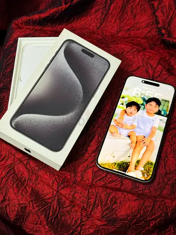 iPhone 15 Pro Max 256GB – Natural Titanium