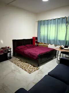 Hall room for rent(Attached toilet)