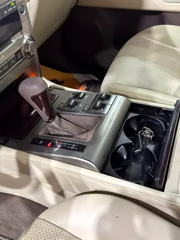 صورة 7 لـ 2015 Lexus GX-SERIES