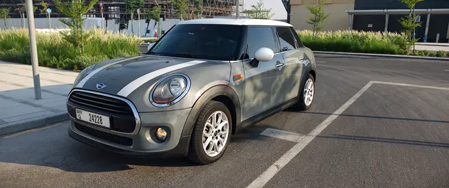 2017 MINI Cooper GCC Specs - Pristine Condition
