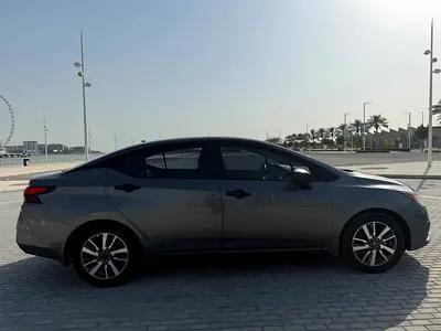2022 Nissan VERSA 照片 5