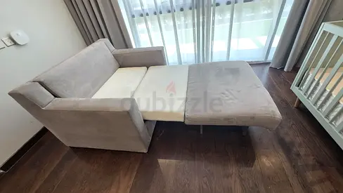 Crate&Barral axis arm chair bed with mattress