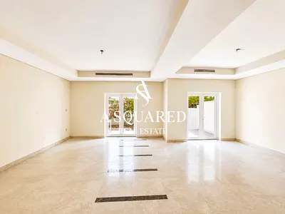 Spacious Townhouse | 4 Cheques | Unfurnished