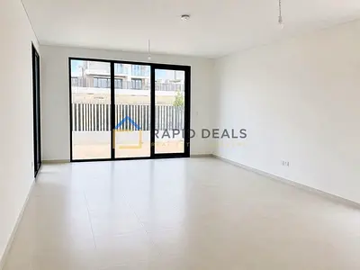 Single Row 3BR+M Brand New Townhouse for Rent