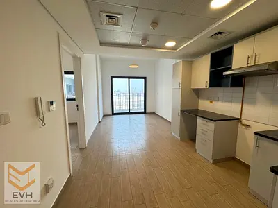 Spacious 1-BR | Unfurnished | Nook 2