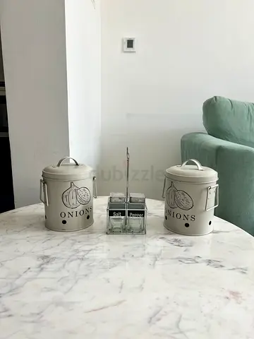 Set of 2 Metal Kitchen Canisters with Lids & Spice Jar 110ML x 2 Unit with Rack 1 Unit