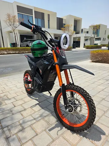 Kids Electric Off-road Mini Dirt Bike - Good Condition