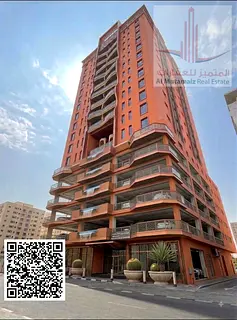 A prime investment opportunity in Al Hamidiyah, Ajman. This residential and commercial building offe
