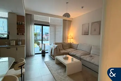 Ruba | Upgraded | Resident Agent | 3 Beds