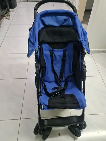 Baby stroller with super wheels