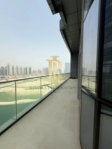 Spacious 5-Bedroom | Canal View | Radiant Square, Reem