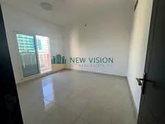 Two-bedroom apartment, second tenant, no fees, security deposit by check, open view, free parking, b