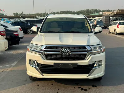 Toyota Land Cruiser GXR 2013 GCC Specs