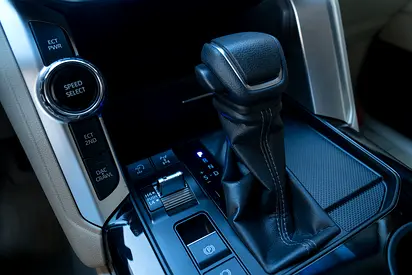 2025 Toyota LAND CRUISER 照片 12