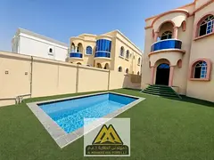 Excellent opportunity | Elegant villa with a large front setback | Private swimming pool | Spacious 
