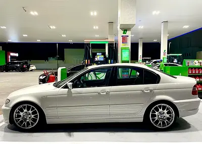 2002 BMW 3-SERIES 照片 2