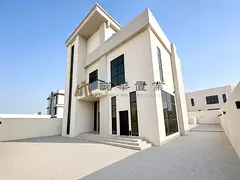 Brand New | Vacant | Spacious 5BR