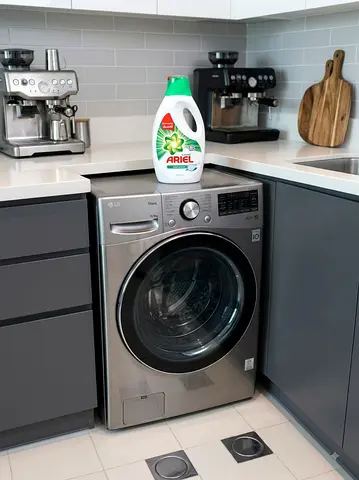 LG ThinQ 13kg Wash / 8kg Dry Washer Dryer – 2-in-1 | Good Working Condition