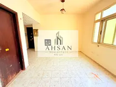 Spacious Studio For Family Ready To Move prime Location in Muwalieh