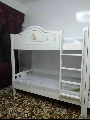 We are selling brand new wood bunker