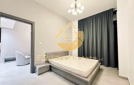 Furnished 3BR | Duplex | Modern Layout | Community View
