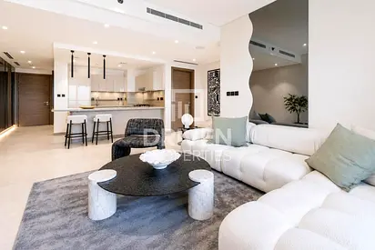 Lavish Unit | Upgraded | Fully Furnished