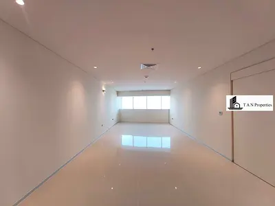 CHILLER FREE | SKYLINE VIEW | NEARBY METRO