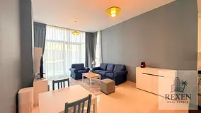 Upgraded | Modern | Vacant | Like New