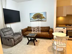 Large Size Terrace 1 Bed + Study - 6 Cheques