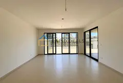 4BR+M Brand New Townhouse - Near Community Park