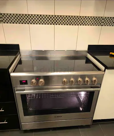 BOSCH Series 8 5-Burner Electric Ceramic Cooking Range 90x60 CM