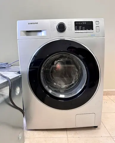 Samsung ecububle 8kg washing machine for sell good working