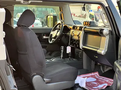 2007 Toyota FJ CRUISER photo 11