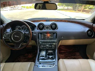2014 Jaguar XJ 照片 8