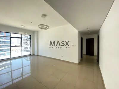 Luxury Living | Well Maintained | Family Residence