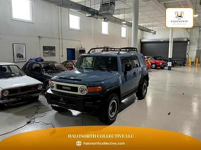 2014 Toyota FJ Cruiser Trail Teams Ultimate Edition - Rare American Spec