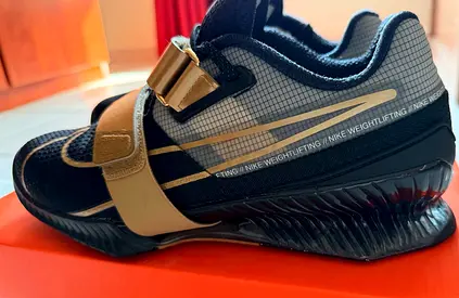 Nike sport shoes for sale
