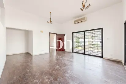 Managed | Independent | Large Plot | Garden