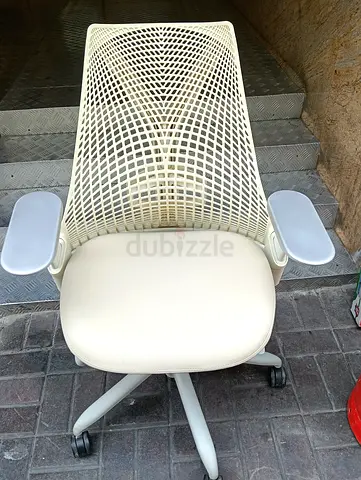 Herman Miller sayle chair for selling.fully loaded