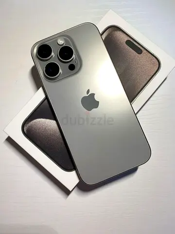 Apple iPhone 15 Pro in Natural Titanium 128 GB
