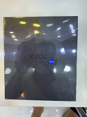 Vivo X200