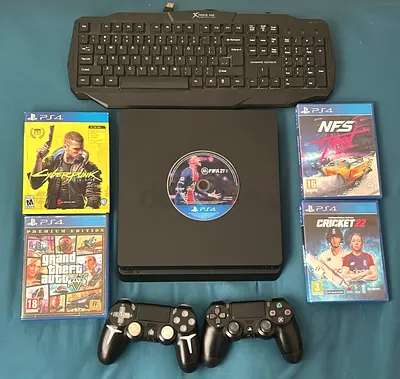 PS4 slim 1TB (URGENT SALE) Price slightly negotiable