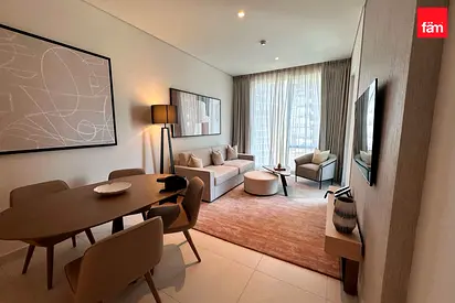 Mall Access | Serviced 1br | Vacant | Downtown