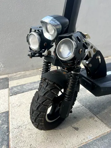 Electric scooter