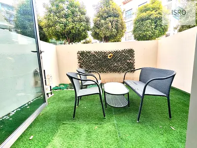 READY STUDIO||GREEN GARDEN||35k 2 cheqs.