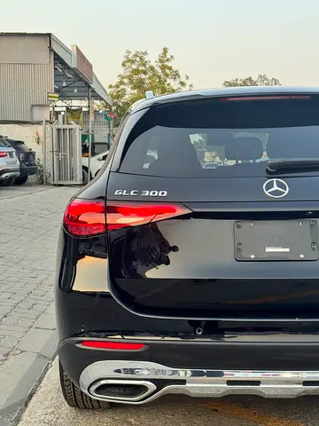 2024 Mercedes-BENZ GLC thumbnail 6