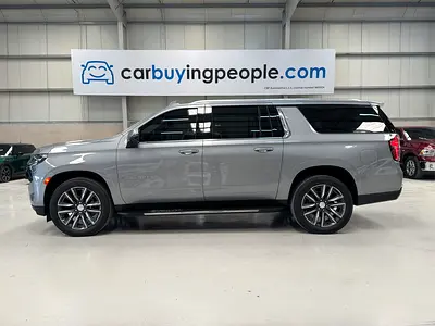 2023 Chevrolet SUBURBAN 照片 4
