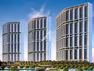 Spacious Unit | Waterfront living | Resale