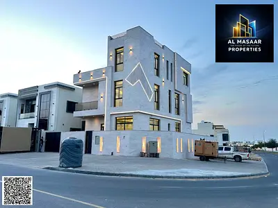 Own your dream villa, corner location on two streets, two floors and a rooftop, 6 master bedrooms, near services, including registration and ownership